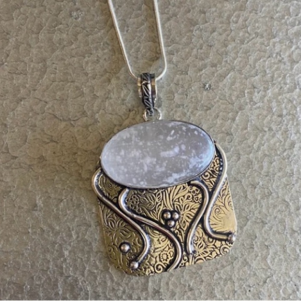 Moonstone and 925 Sterling silver necklace NEW